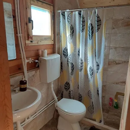 Markove Kolibe 4, Uvac Hytte *